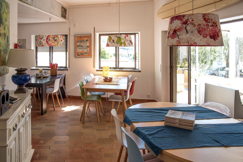 Moby Dick Lodge มัลเวรา ดาแซร์ฮา ภายนอก รูปภาพ