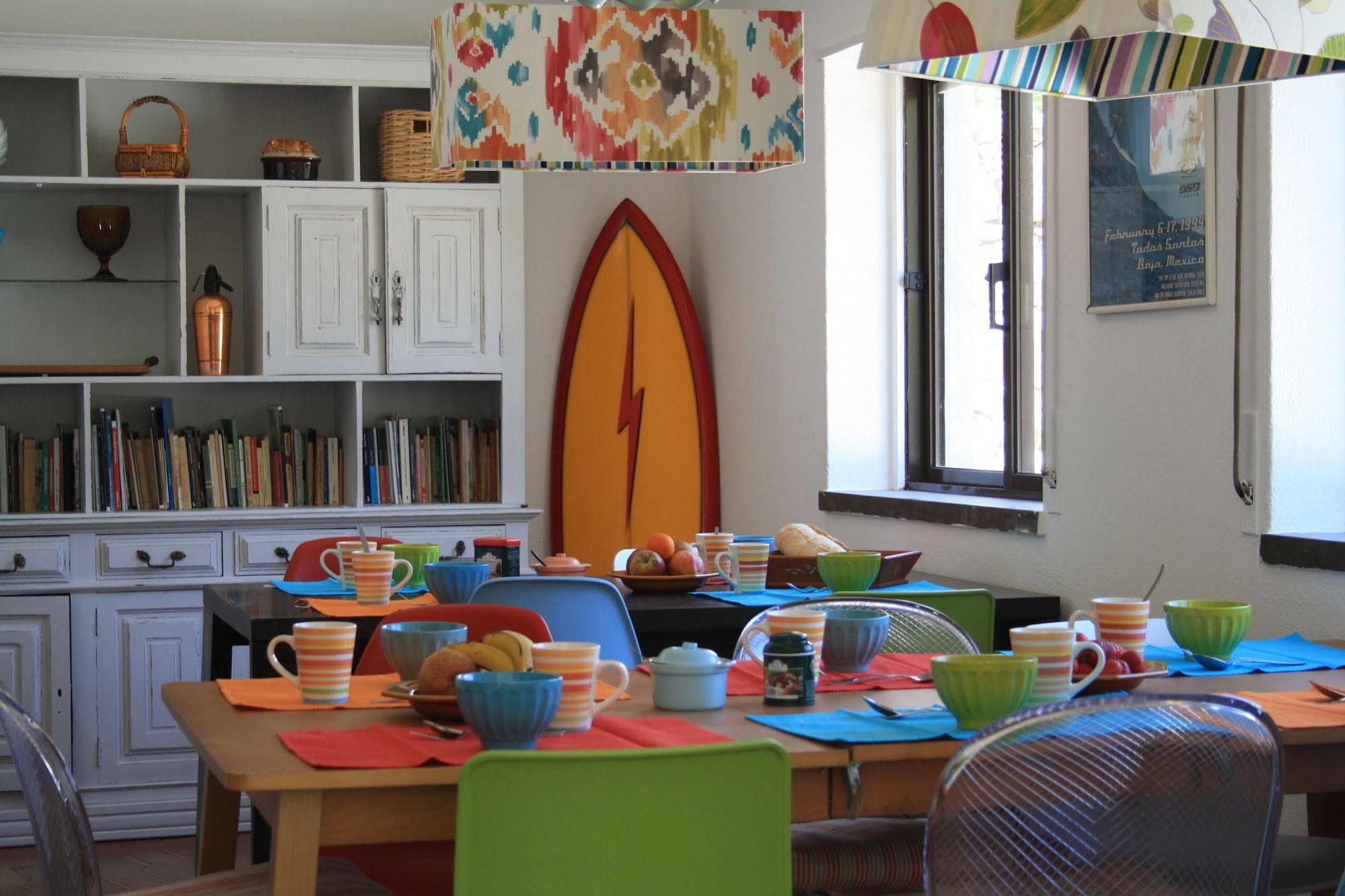 Moby Dick Lodge มัลเวรา ดาแซร์ฮา ภายนอก รูปภาพ